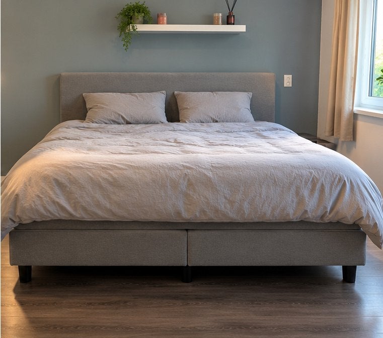 SwissSense Home105 bed - Grijs (Zinc), 210 cm, Tweepersoons, Ophalen of Verzenden, Zo goed als nieuw