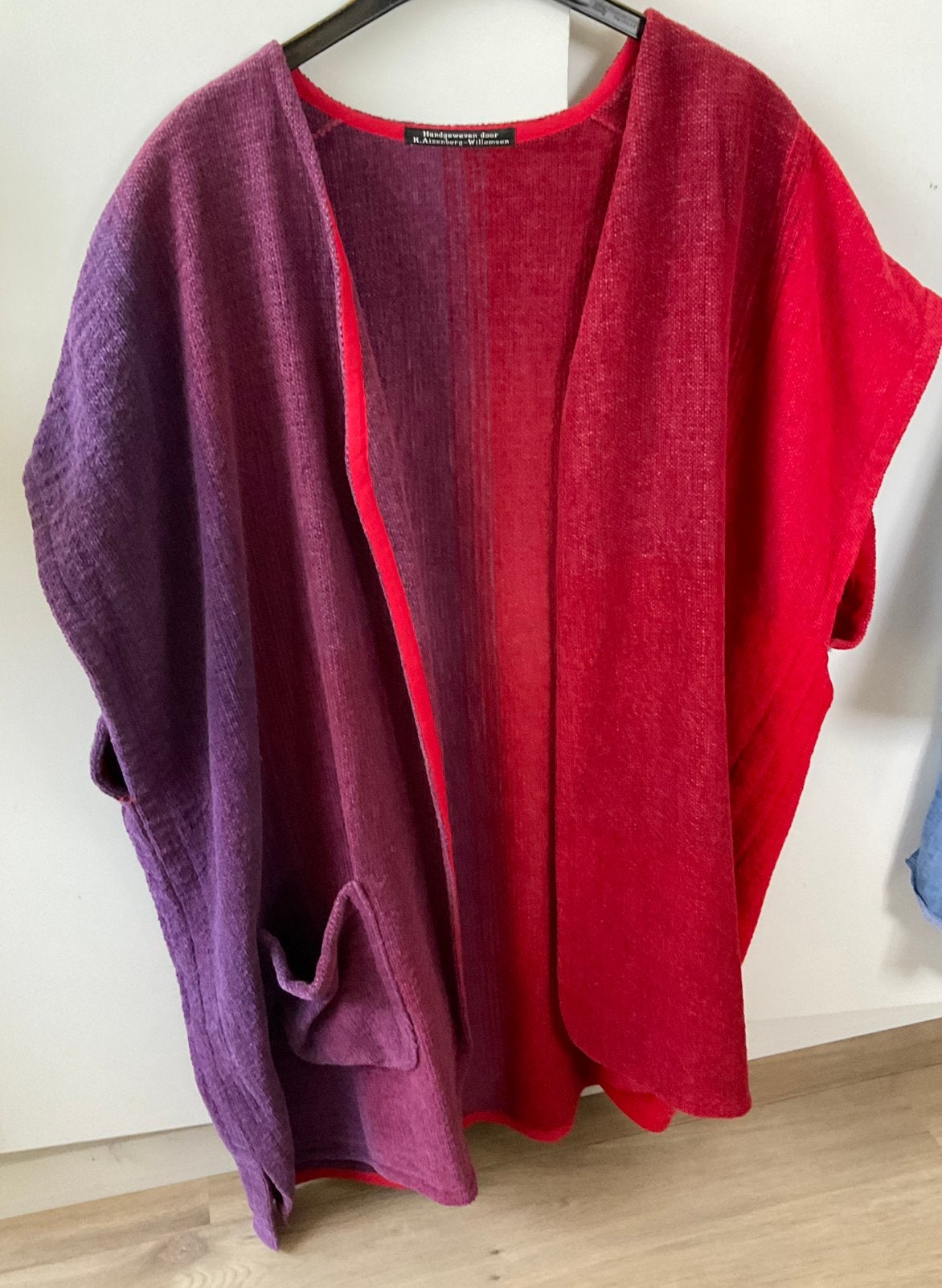 Handgeweven mouwloos jasje, Kleding | Dames, Grote Maten, Ophalen of Verzenden, Zo goed als nieuw, Jas of Mantel