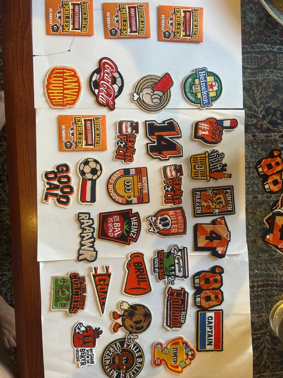 29  Jumbo Juichjack Emblemen en diverse voetbal patches, Ophalen of Verzenden, Nieuw, Sport