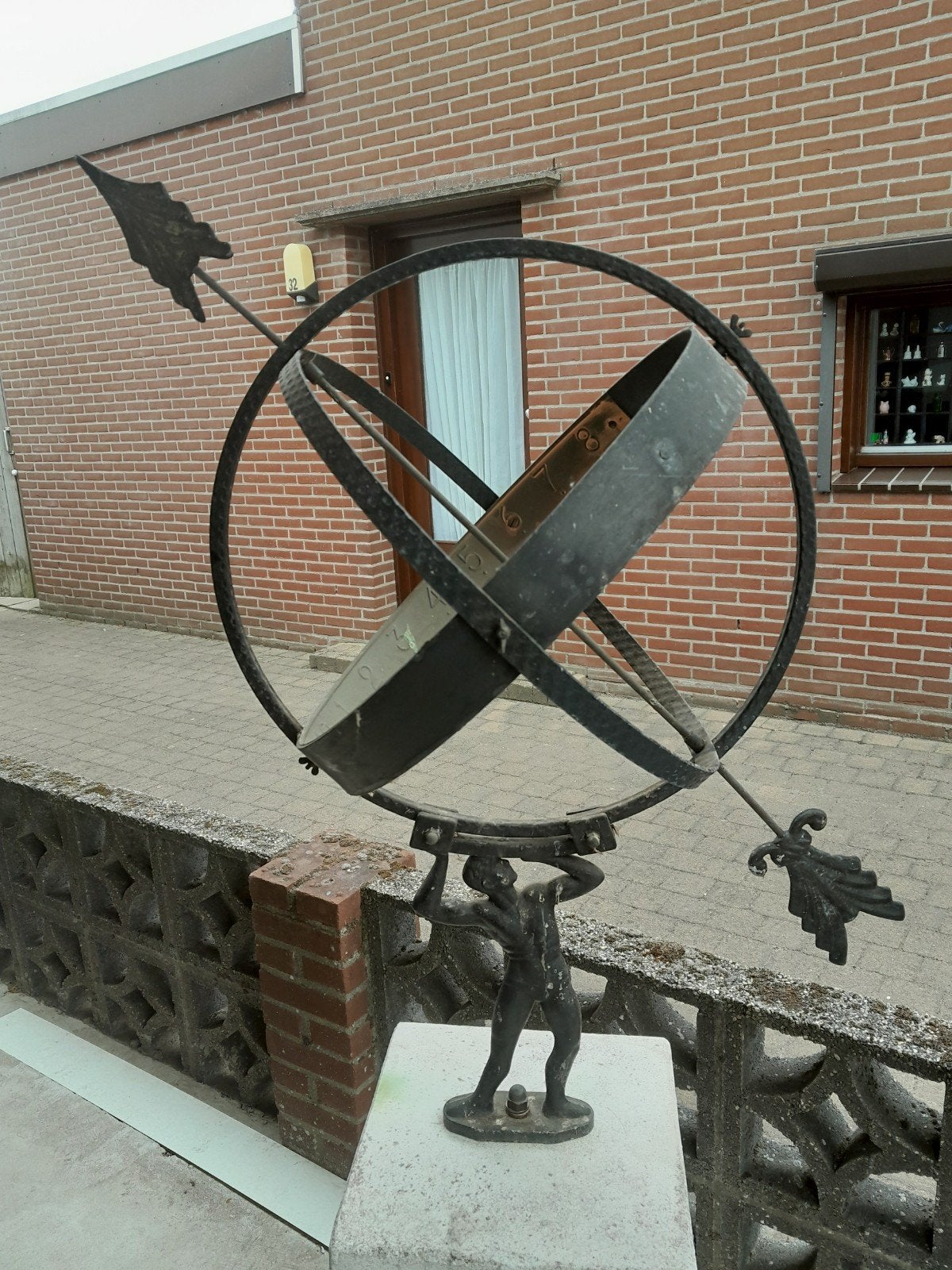 Zonnewijzer, Tuin en Terras, Ophalen, Gebruikt
