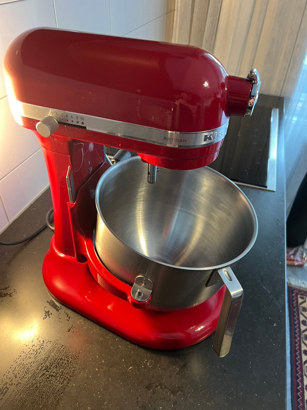 KitchenAid Artisan keukenrobot 6,6L kom  hoogte verstelbaar, Witgoed en Apparatuur, Keukenmixers, Ophalen, 4 liter of meer, 3 snelheden of meer