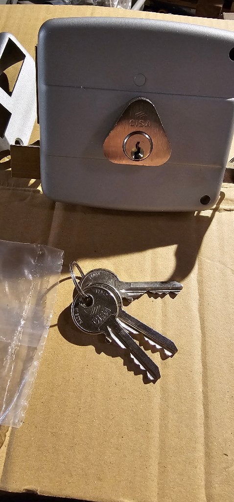 NIEUW CISA OPLEGSLOT 50 OF 60 MM DOORN    L OF R   PER STUK, Ophalen of Verzenden, Nieuw, IJzer, Slot
