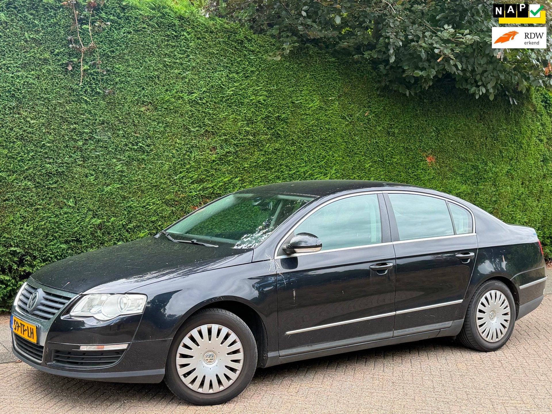 Volkswagen Passat 2.0 FSI Comfortline RIJDGOED/INRUILER/AIRC, Gebruikt, Zwart, 4 cilinders, Zwart