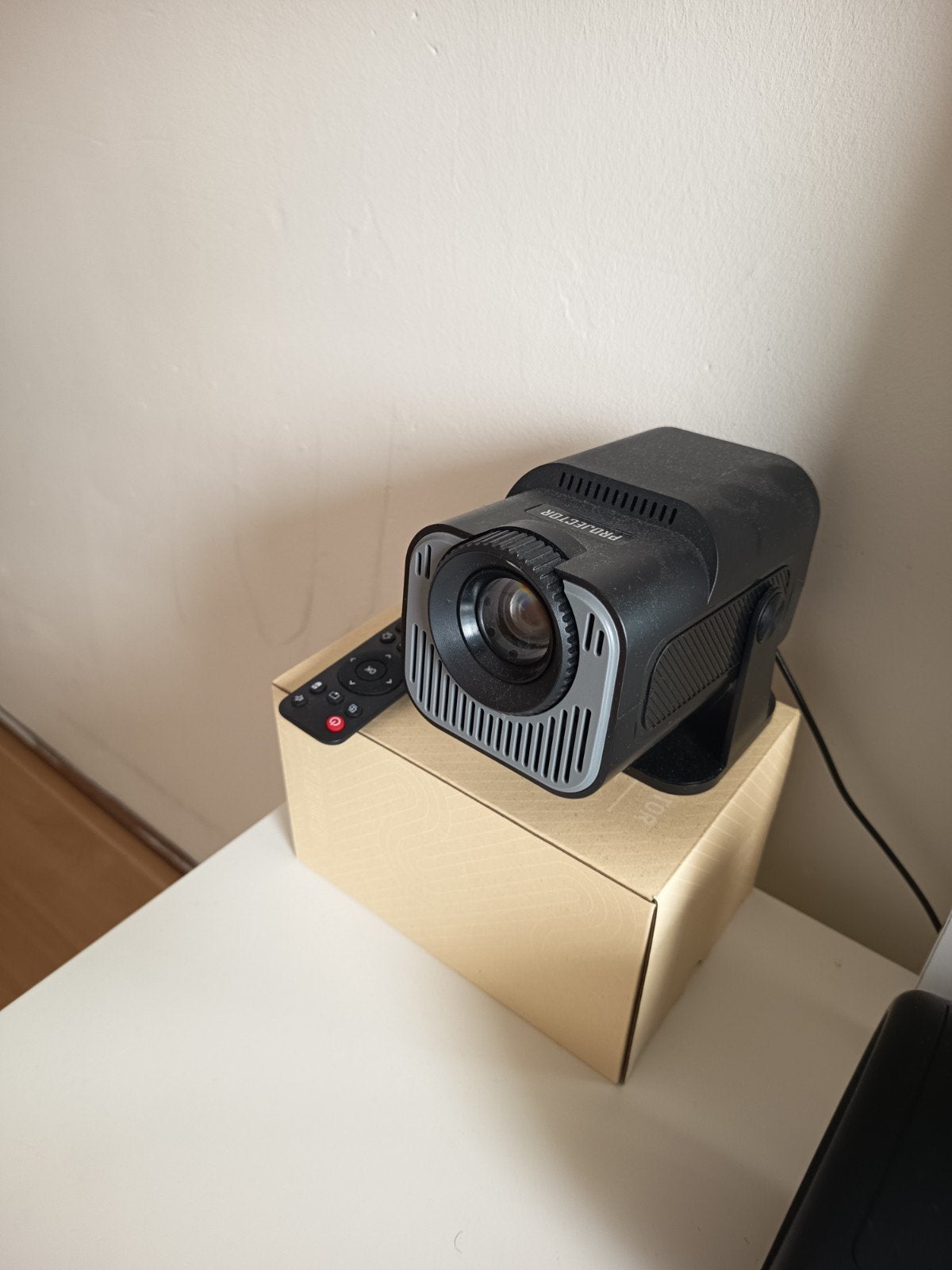 Compacte Projector, Ophalen, Gebruikt, Onbekend, LED