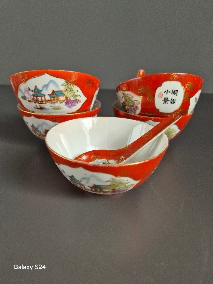Chinese soepkommen en lepels, Ophalen, Aardewerk, Overige stijlen, Kom(men)