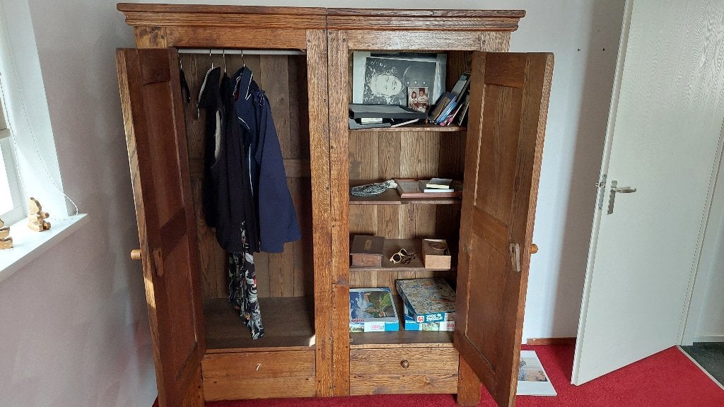 GRATIS Slaapkamerkast, eiken; zelf ophalen Laren (NH) 5 OCT, Ophalen, Gebruikt, 100 tot 150 cm, Eikenhout