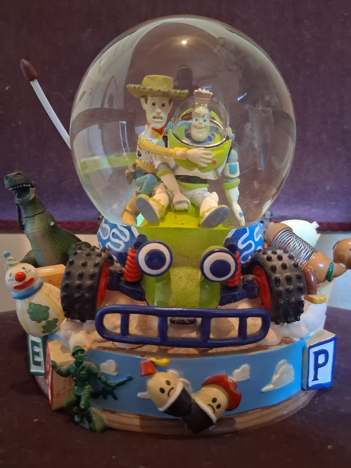 Toy story snowglobe, Verzamelen, Disney, Zo goed als nieuw, Beeldje of Figuurtje, Overige figuren, Ophalen