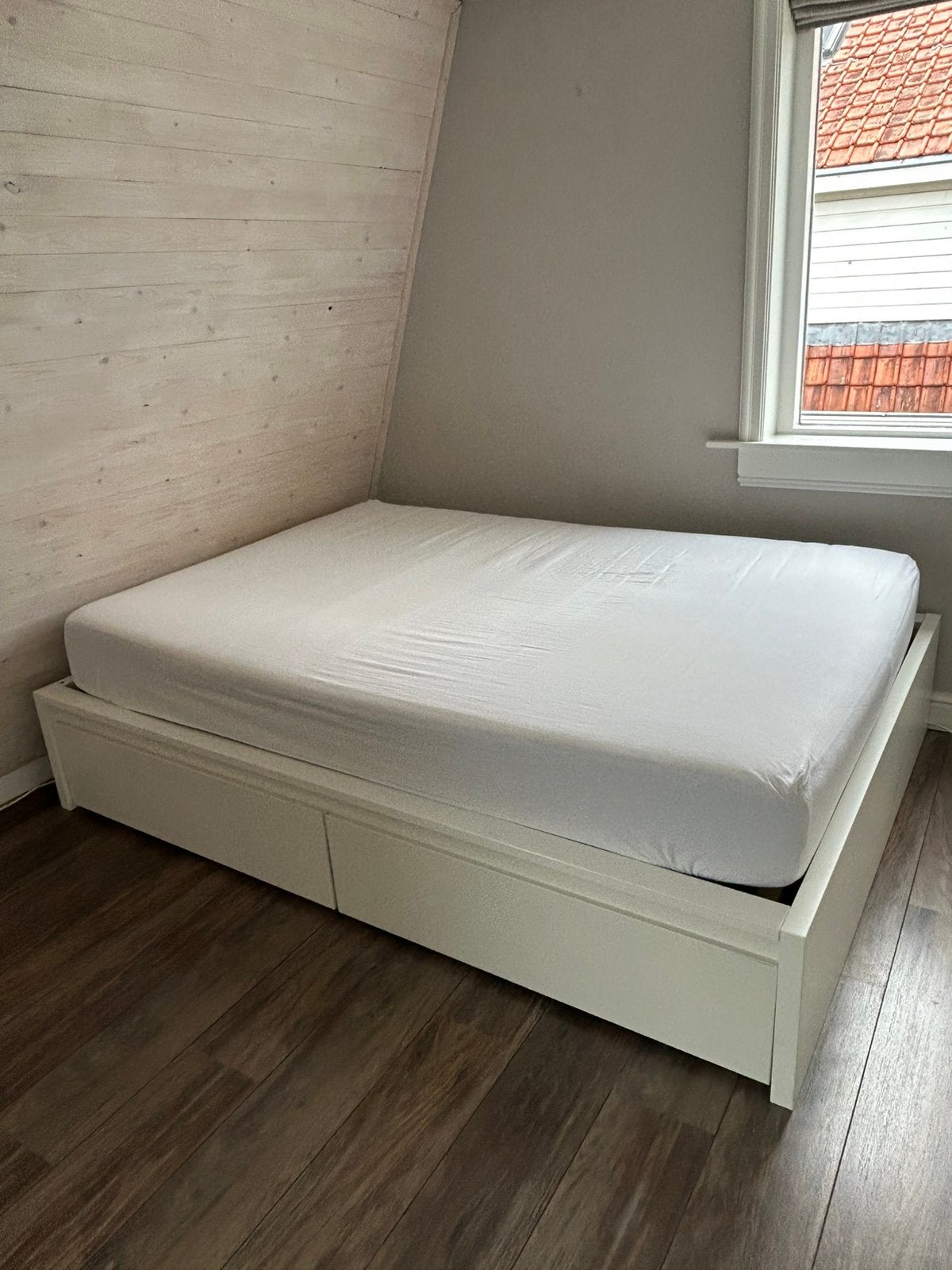 Tweepersoon bed Ikea Malm 140x200 met laden, Ophalen, Gebruikt, Wit, Tweepersoons