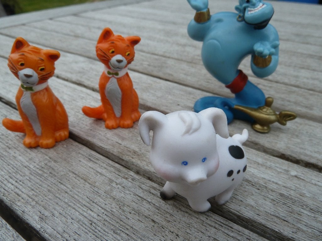 Disney figuren 4 stuks, Ophalen of Verzenden, Overige figuren, Gebruikt, Beeldje of Figuurtje