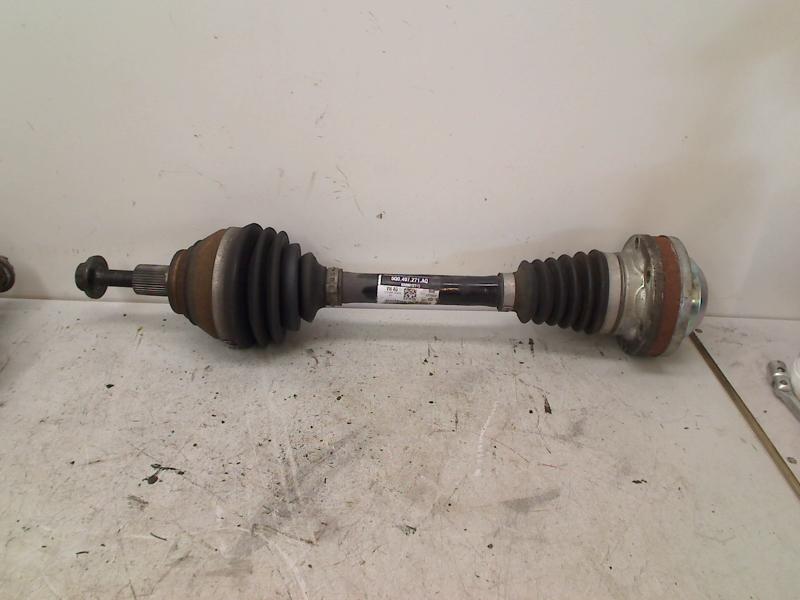 Aandrijfas Links Voor GTD golf 7 Golf VII (AUA) 2014, Gebruikt, Volkswagen, Volkswagen AG, Kundenbetreuung@volkswagen.de