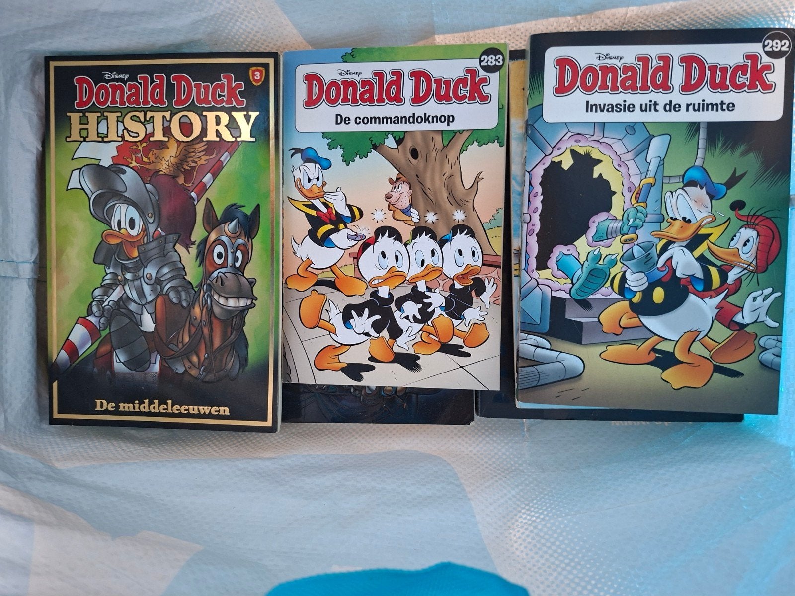 Grote partij Donald Duck pockets, vakantieboeken & specials, Boeken, Meerdere comics, Ophalen of Verzenden, Gelezen, Europa