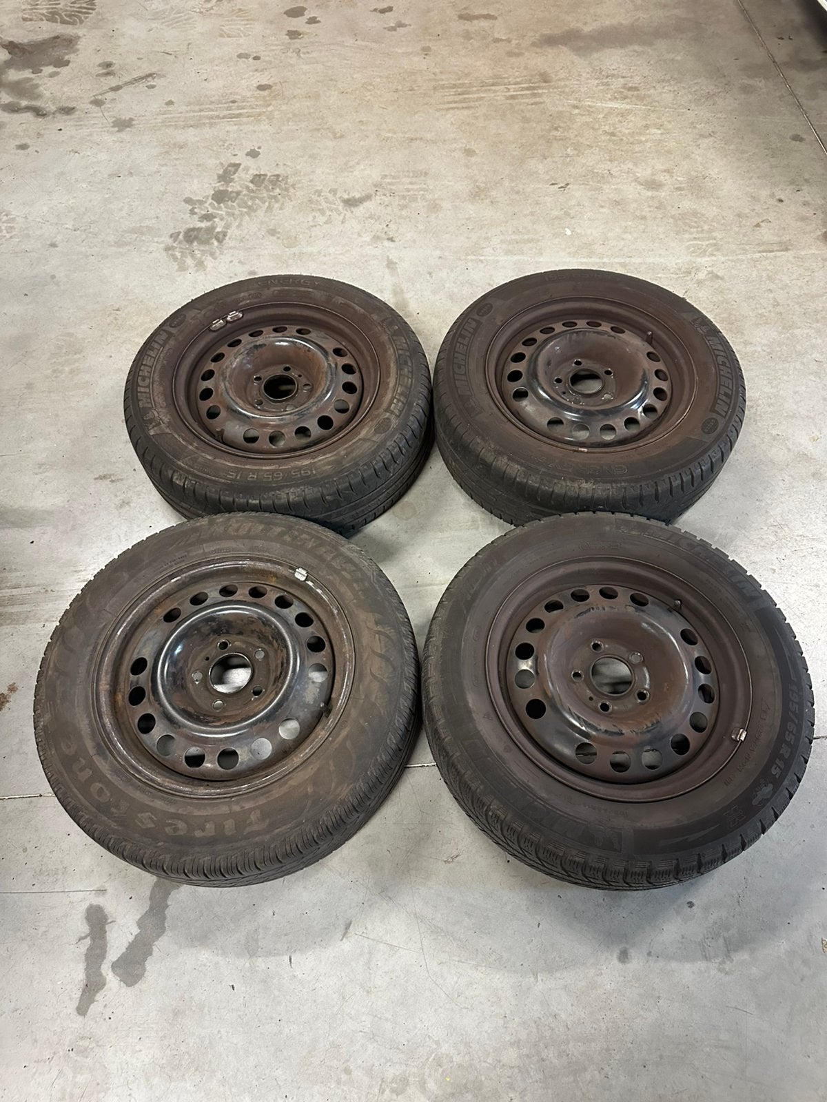 Opel stalen velgen met banden - Zafira A, Ophalen, Gebruikt