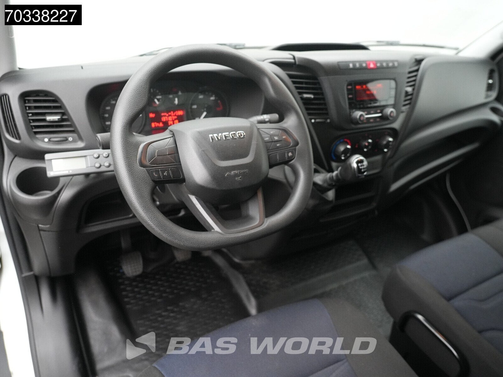 Iveco Daily 35C14 Koelwagen MultiTemp Thermo King V-500-MAX, Auto's, Stof, Gebruikt, Euro 6, Iveco