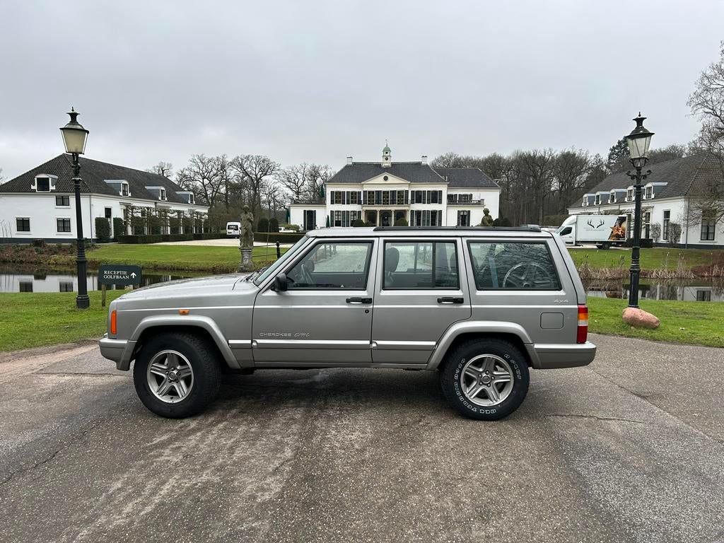 Jeep Cherokee 4.0 I AUT 2001, Auto's, Origineel Nederlands, 3960 cc, Vierwielaandrijving, SUV of Terreinwagen