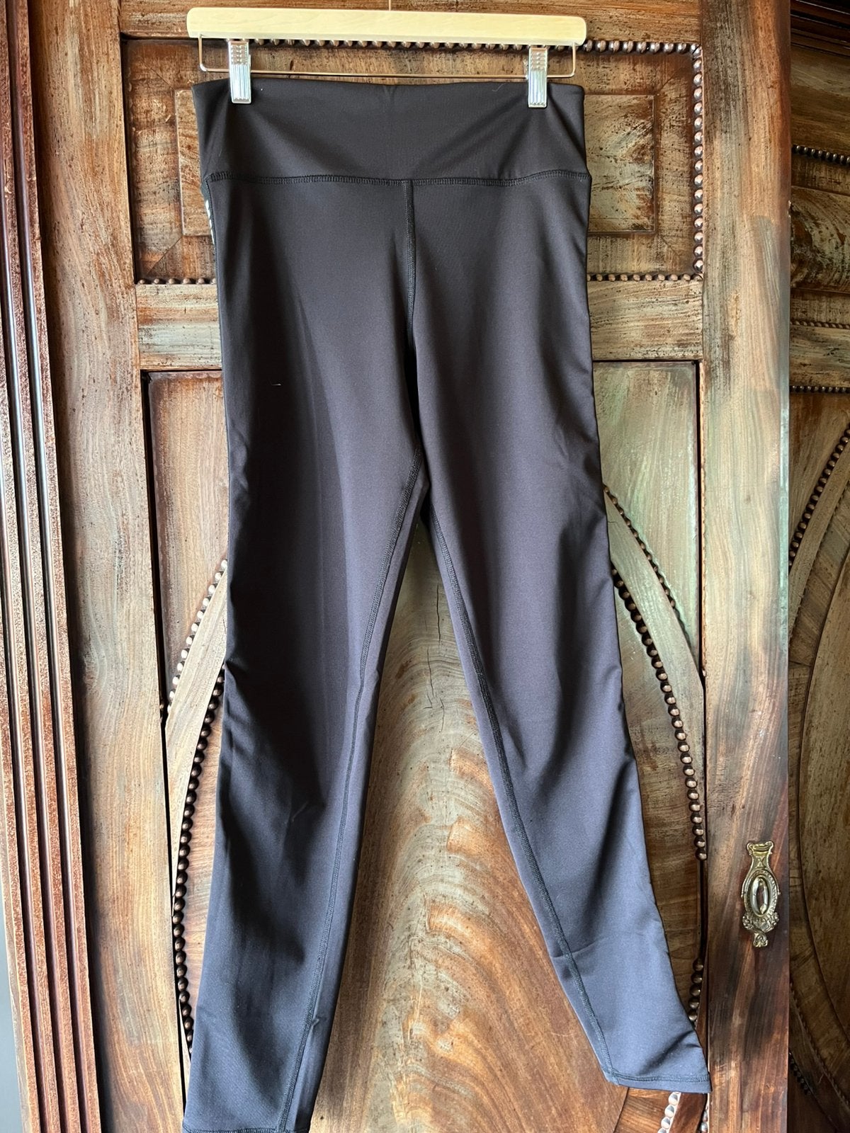 Zwarte sportlegging van Nikkie, Kleding | Dames, Sportkleding, Maat 38/40 (M), Verzenden, Zwart, Nieuw