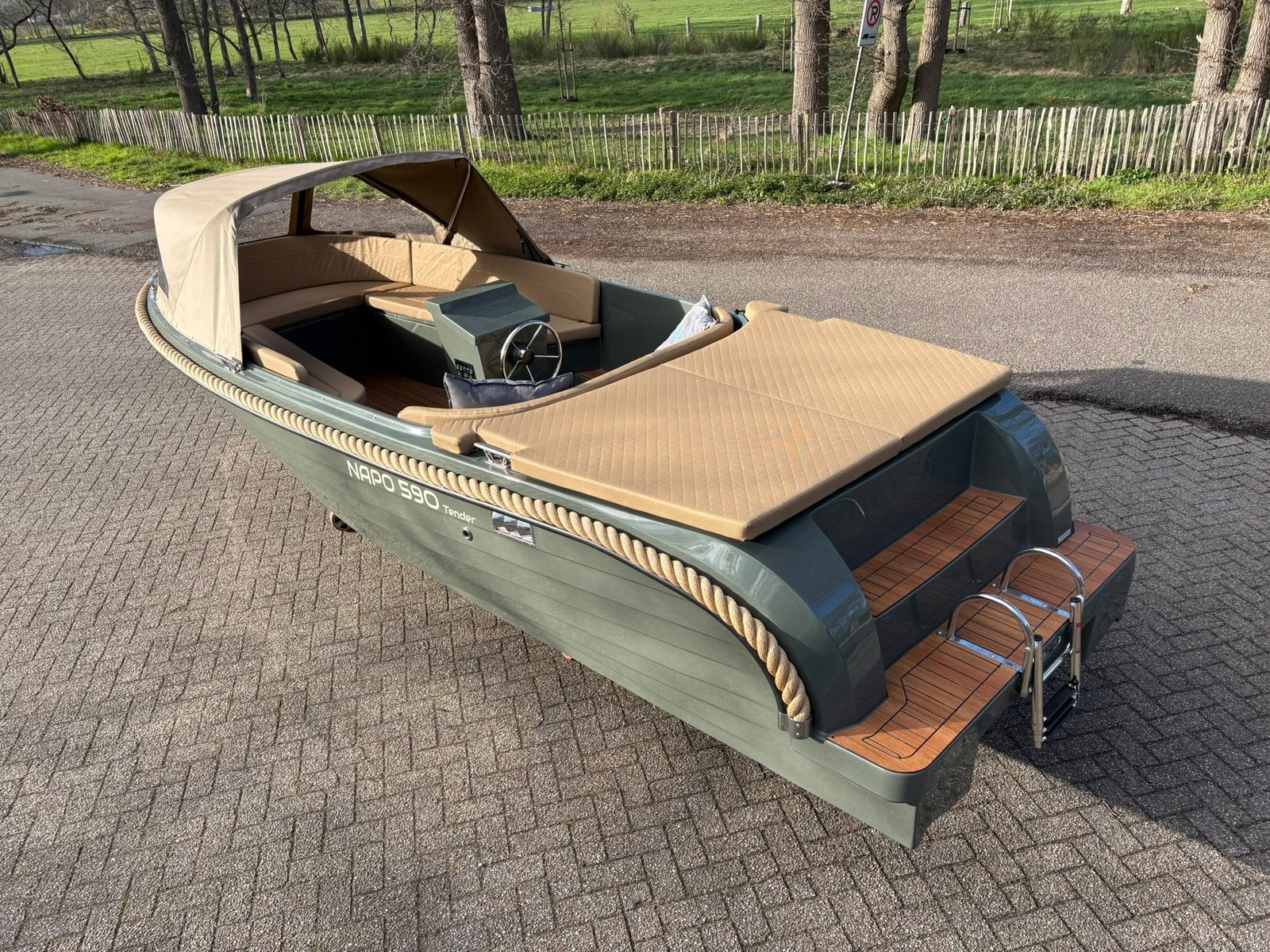 Prachtige NAPO 590 Tender incl 15 pk bj.2026 NIEUW, Watersport en Boten, Tender, Nieuw, Ophalen, Afdekzeil