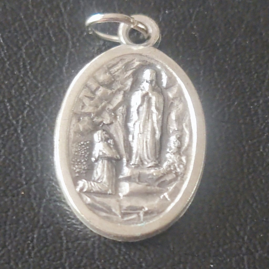 Medaille Lourdes en H. Bernadette, Ophalen of Verzenden, Zo goed als nieuw, Overige typen, Christendom | Katholiek