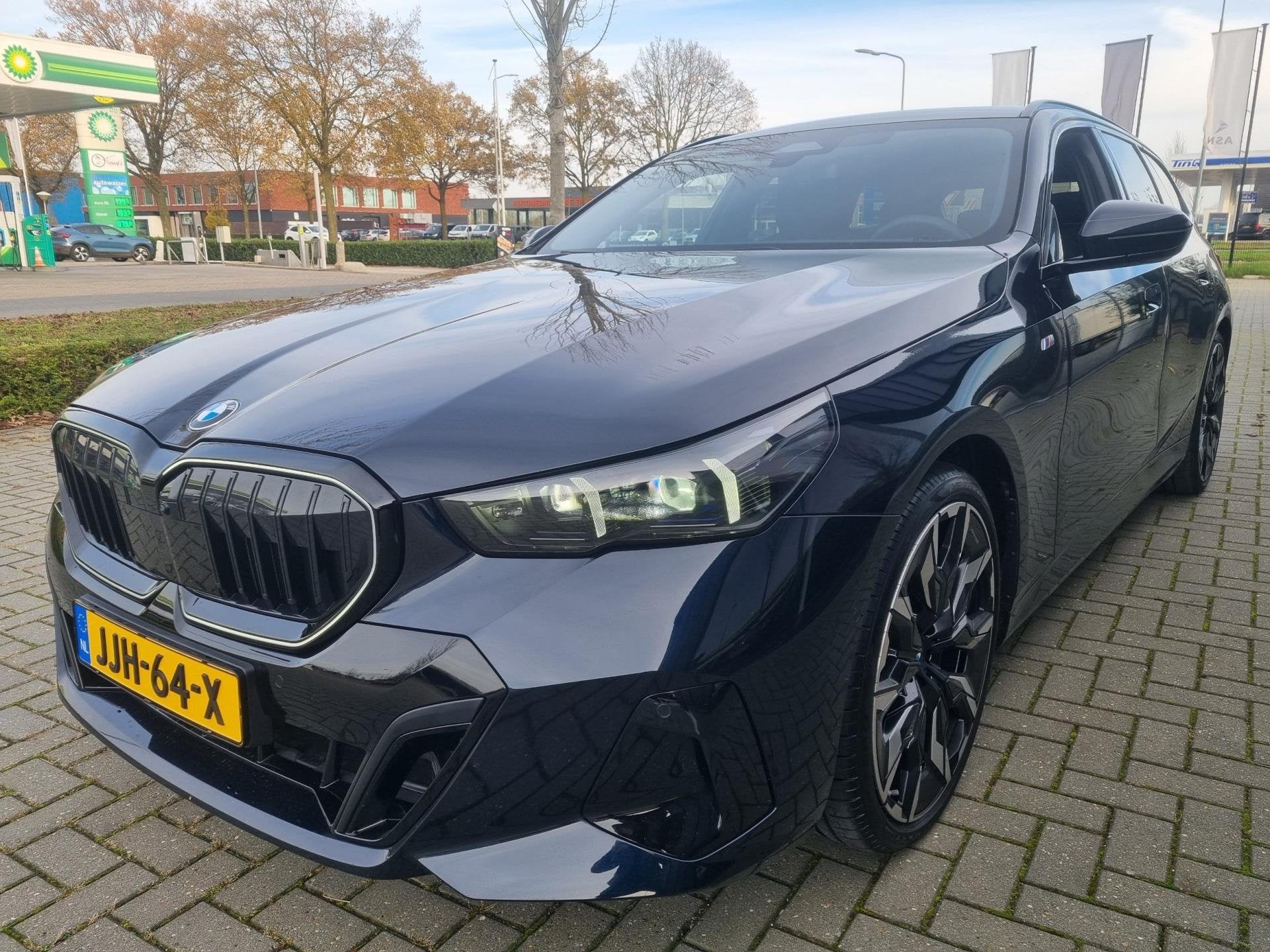 BMW 5-serie Touring 520i M-Pakket Edition Individuel Panodak, Auto's, Automaat, 1998 cc, Achterwielaandrijving, 2000 kg
