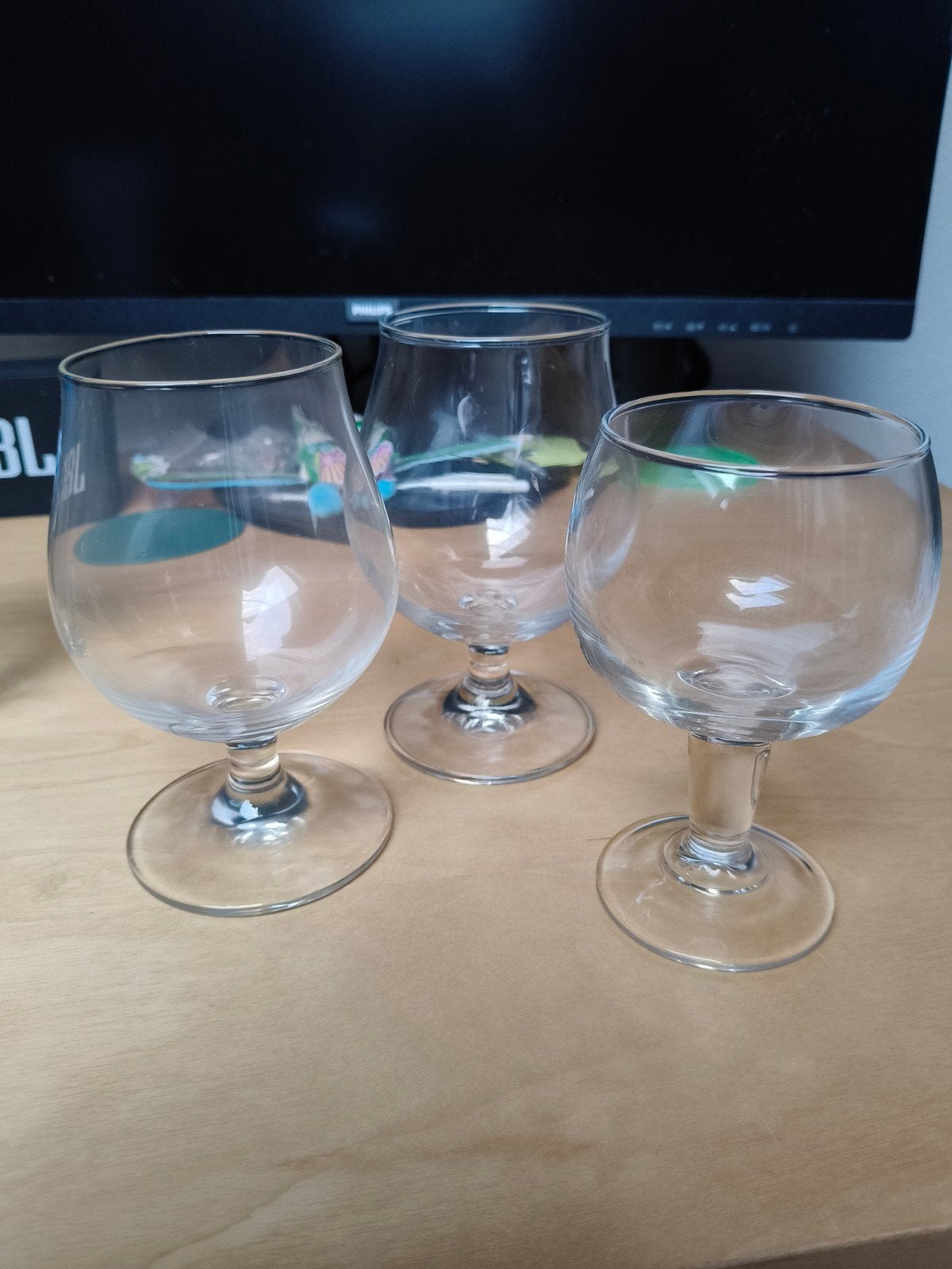 Set van 3 bierglazen op voet, Ophalen, Overige merken, Glas, Overige typen