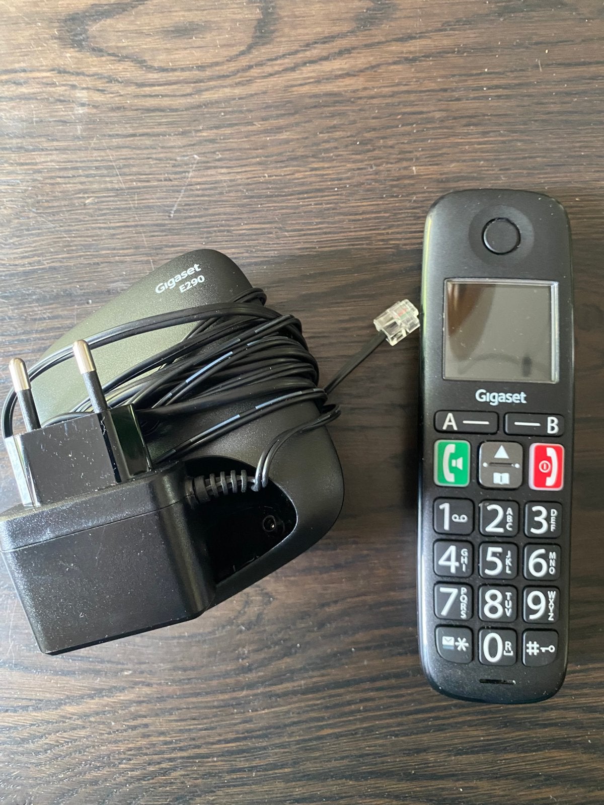 Senioren telefoon gigaset E250 grote druktoetsen, Ophalen of Verzenden, Zo goed als nieuw, 1 handset