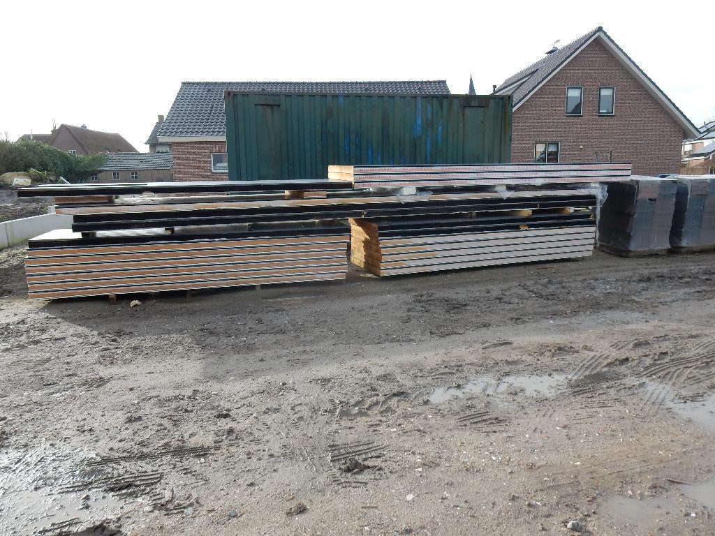 Sandwichpanelen 100mm, div. lengtes . Rest na bouw, Doe-het-zelf en Verbouw, Platen en Panelen, Ophalen, Gebruikt, Overige materialen