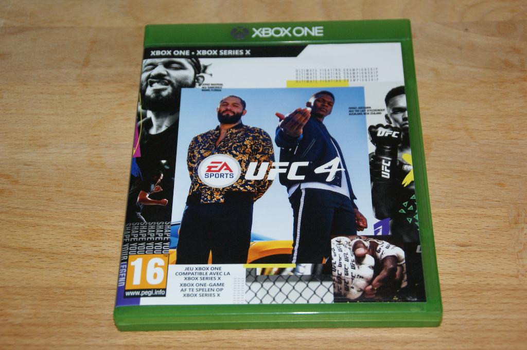 EA Sports UFC 4 (xbox one)