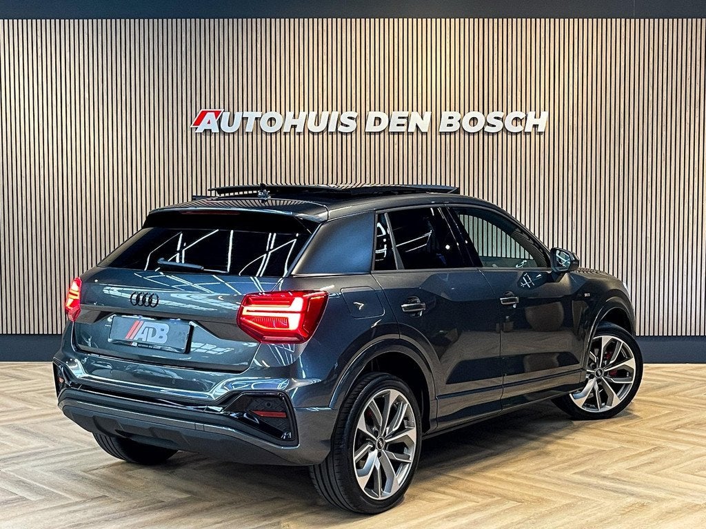 Audi Q2 35 TFSI S Line Edition 150PK - Pano - Matrix - B&O, Auto's, Audi, Voorwielaandrijving, 4 cilinders, 150 pk, Leder en Stof