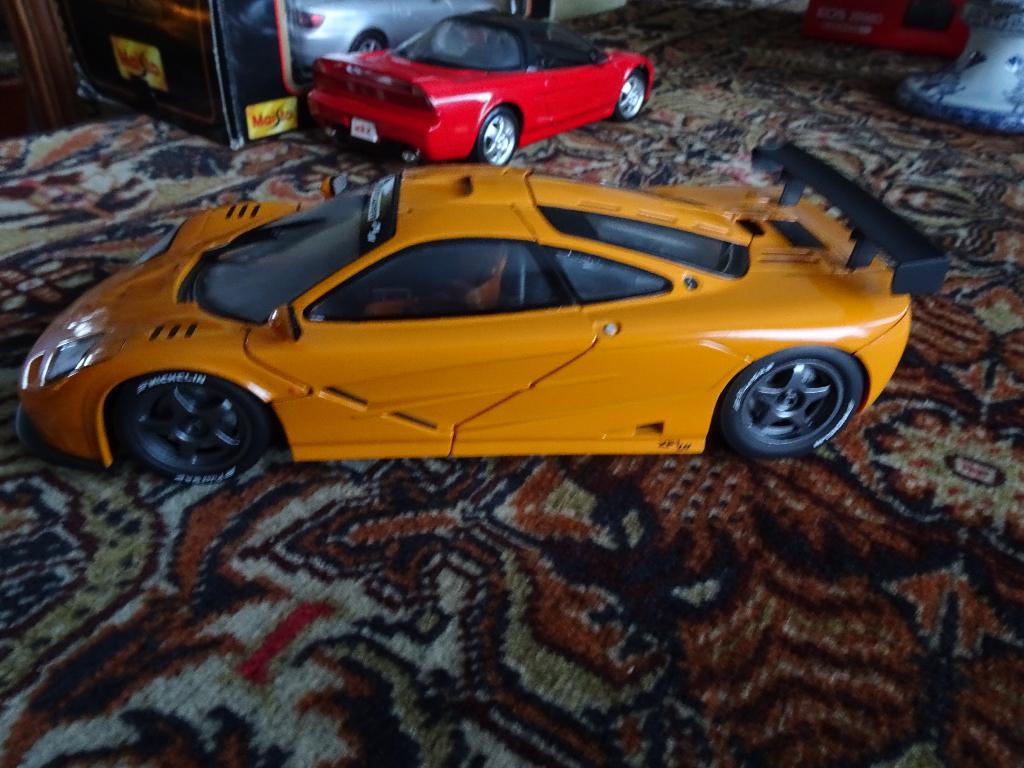 ZEER MOOIE  MCLAREN ORANJE UT MODELS ZONDER DOOS, Ophalen of Verzenden, Zo goed als nieuw, Auto, UT Models