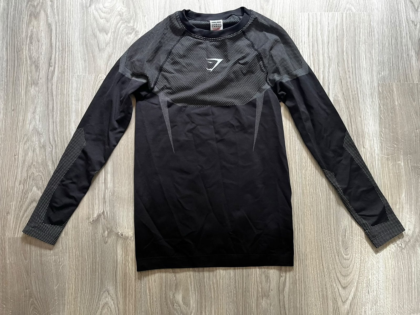 Gymshark Onyx 5.0 Long Sleeve T-Shirt - maat S, Kleding | Heren, Ophalen of Verzenden, Nieuw, Zwart, Fitness