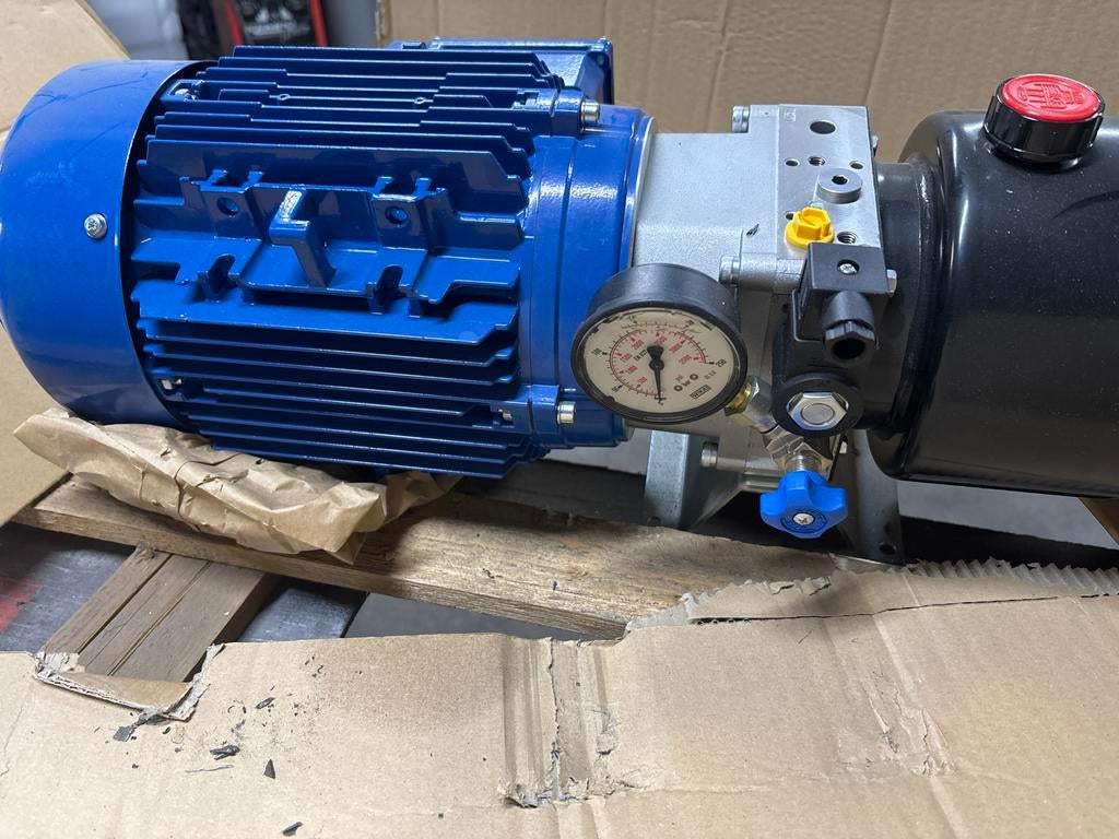 Kramp hydraulische unit, Ophalen