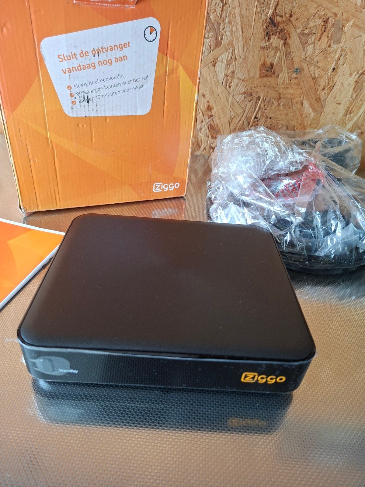Ziggo Digitale Ontvanger - Compleet met Afstandsbediening, Ophalen, Nieuw, Decoder