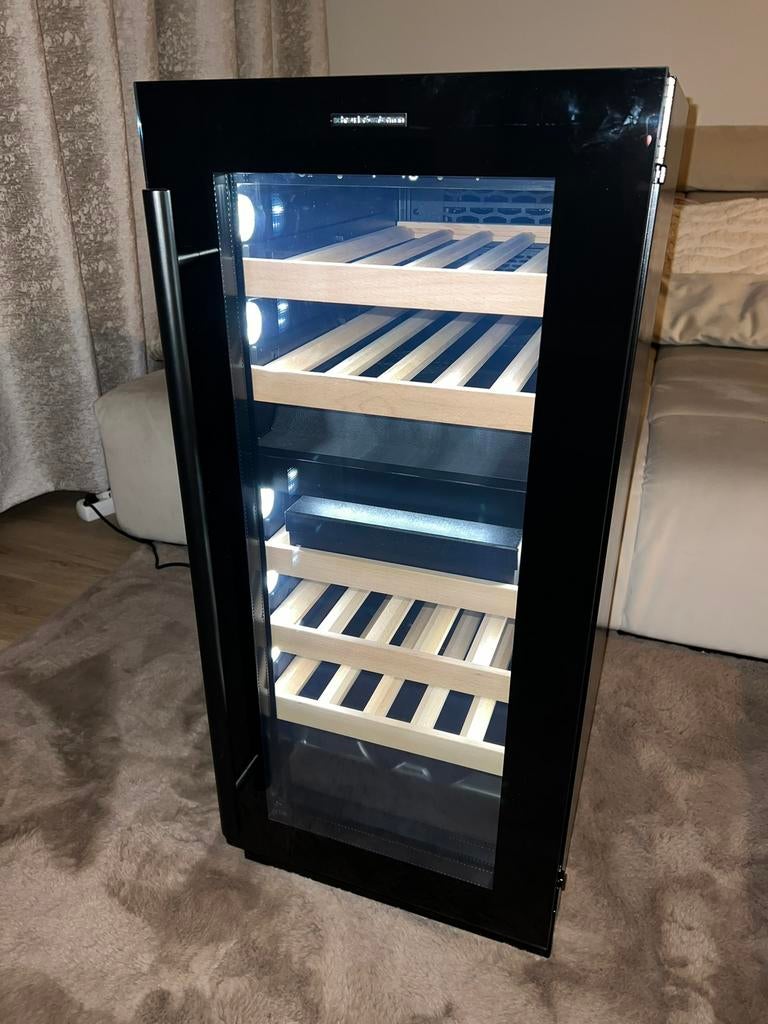 Wijnklimaatkast zwart Ca. 29 flessen, Witgoed en Apparatuur, Koelkasten en IJskasten, Zonder vriesvak, Minder dan 45 cm, Nieuw