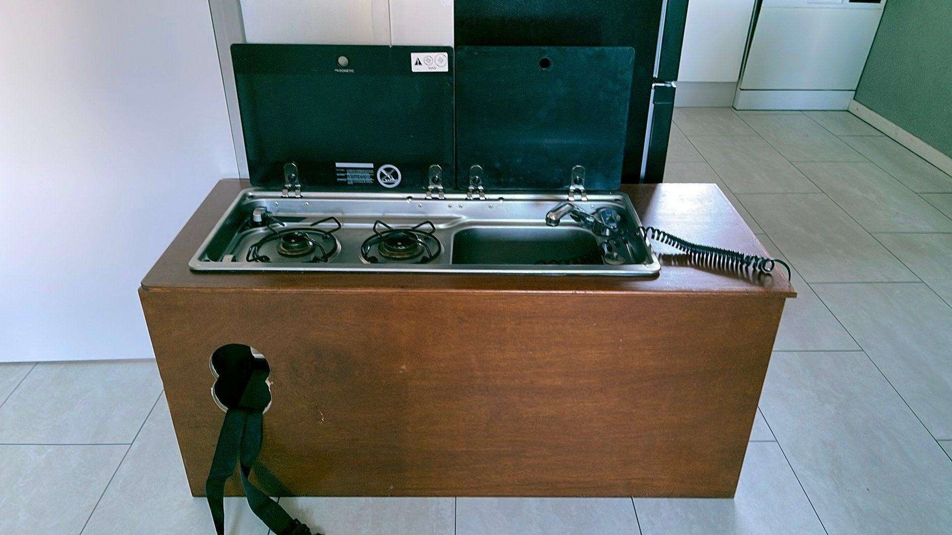 Dometic keukentje, Ophalen, Gebruikt