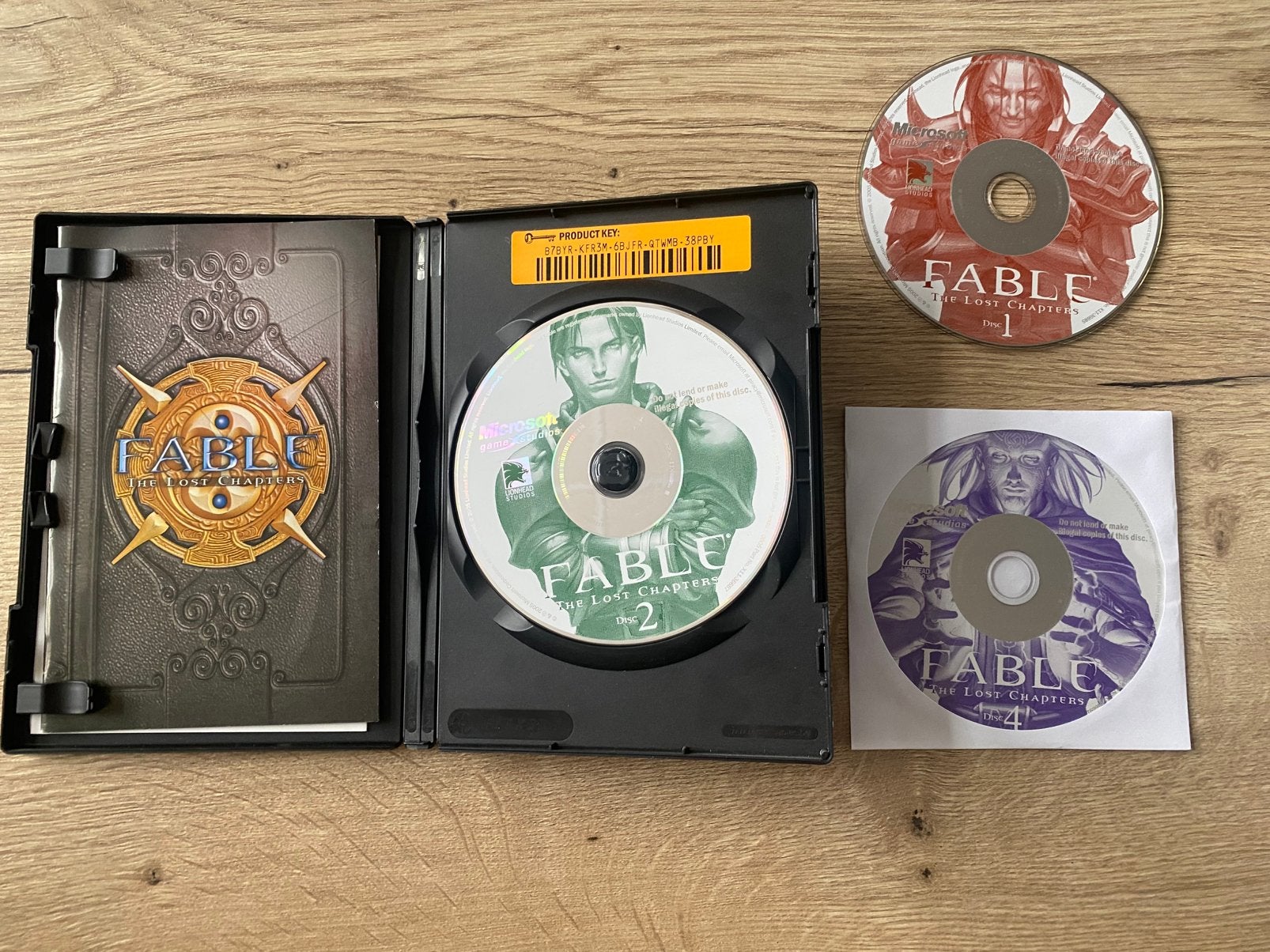 Fable – PC – Compleet met 4 discs + handleiding, Avontuur en Actie, 1 speler, Ophalen of Verzenden, Zo goed als nieuw