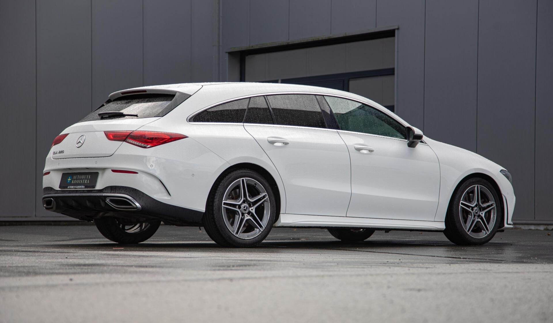 Mercedes CLA-klasse Shooting Brake 220 Premium Plus OriNL, Auto's, CLA, Gebruikt, Origineel Nederlands, Parkeerassistent