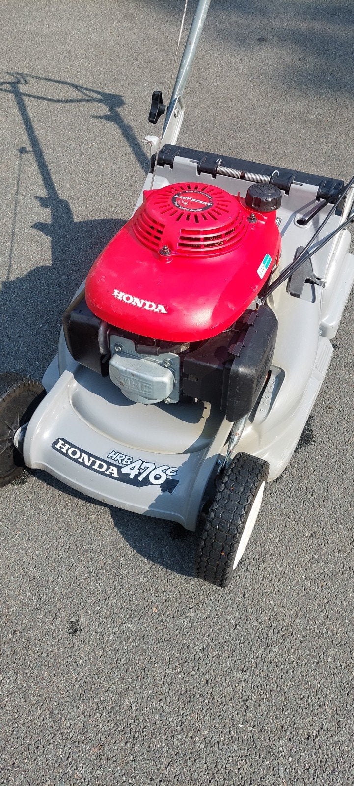 Honda grasmaaier met aangedreven wals., Ophalen, Gebruikt