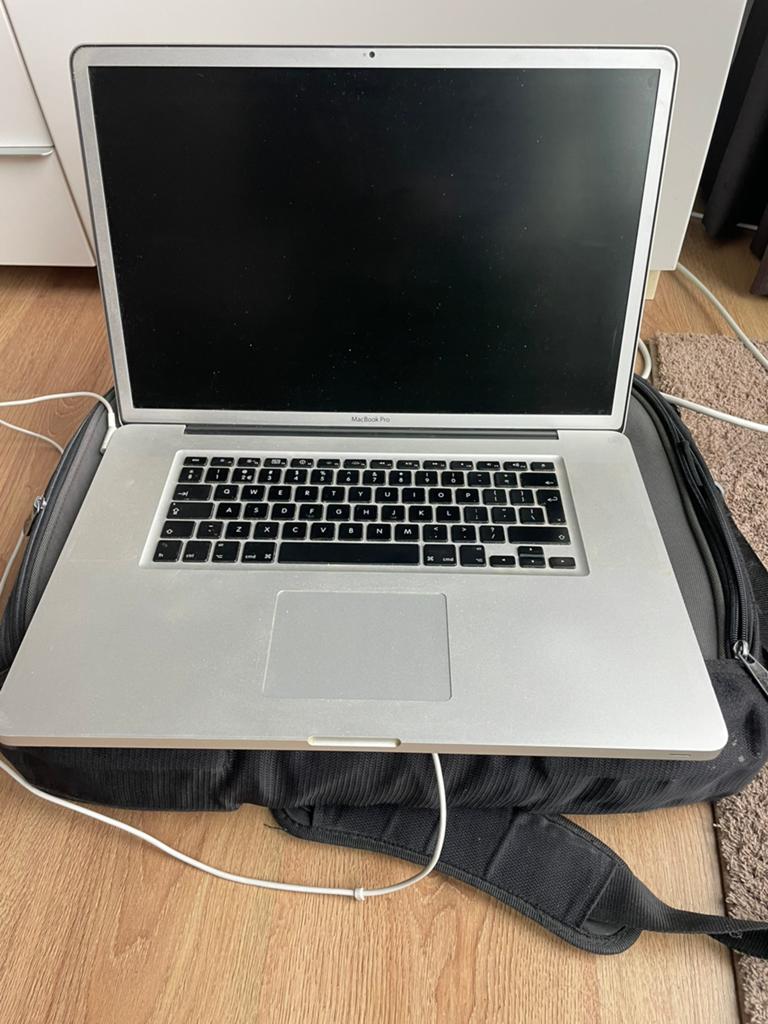 Macbook pro 17 en 15 inch te koop, Computers en Software, Apple Macbooks, Ophalen of Verzenden, 15 inch, MacBook Pro, Onbekend