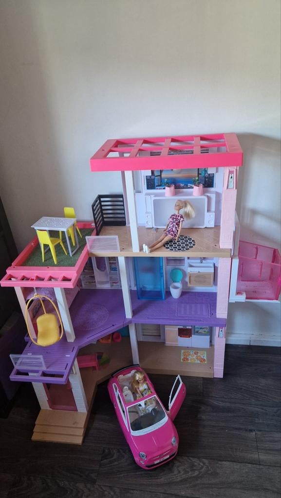 Barbie huis met auto Fiat 500, Ophalen, Zo goed als nieuw, Meisje
