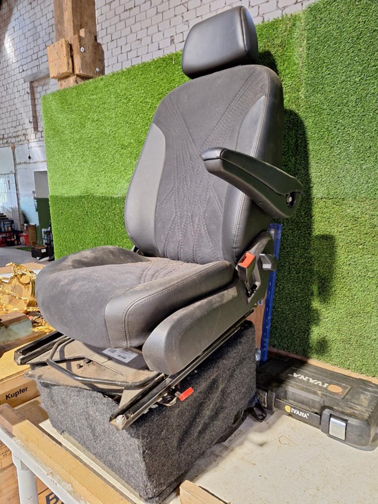 Bijrijder Stoel met draaiplateau Sprinter / Craf, Auto-onderdelen, Interieur en Bekleding, Ophalen of Verzenden, Volkswagen