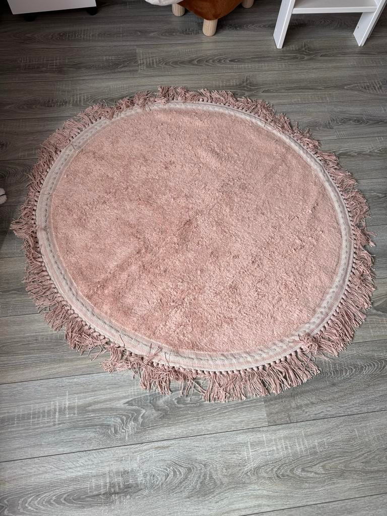 Tapis Petit rond vloerkleed roze met franjes, Ophalen, Rond, Zo goed als nieuw, Overige kleuren
