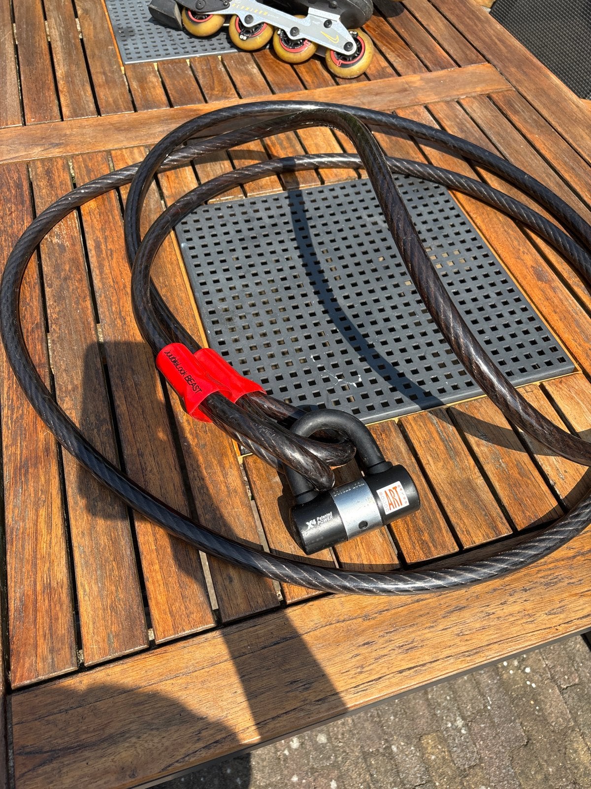 Double Lock Beast ART4 Kabelslot - Zwart lengte 5 meter, Watersport en Boten, Accessoires en Onderhoud, Ophalen, Gebruikt, Overige typen