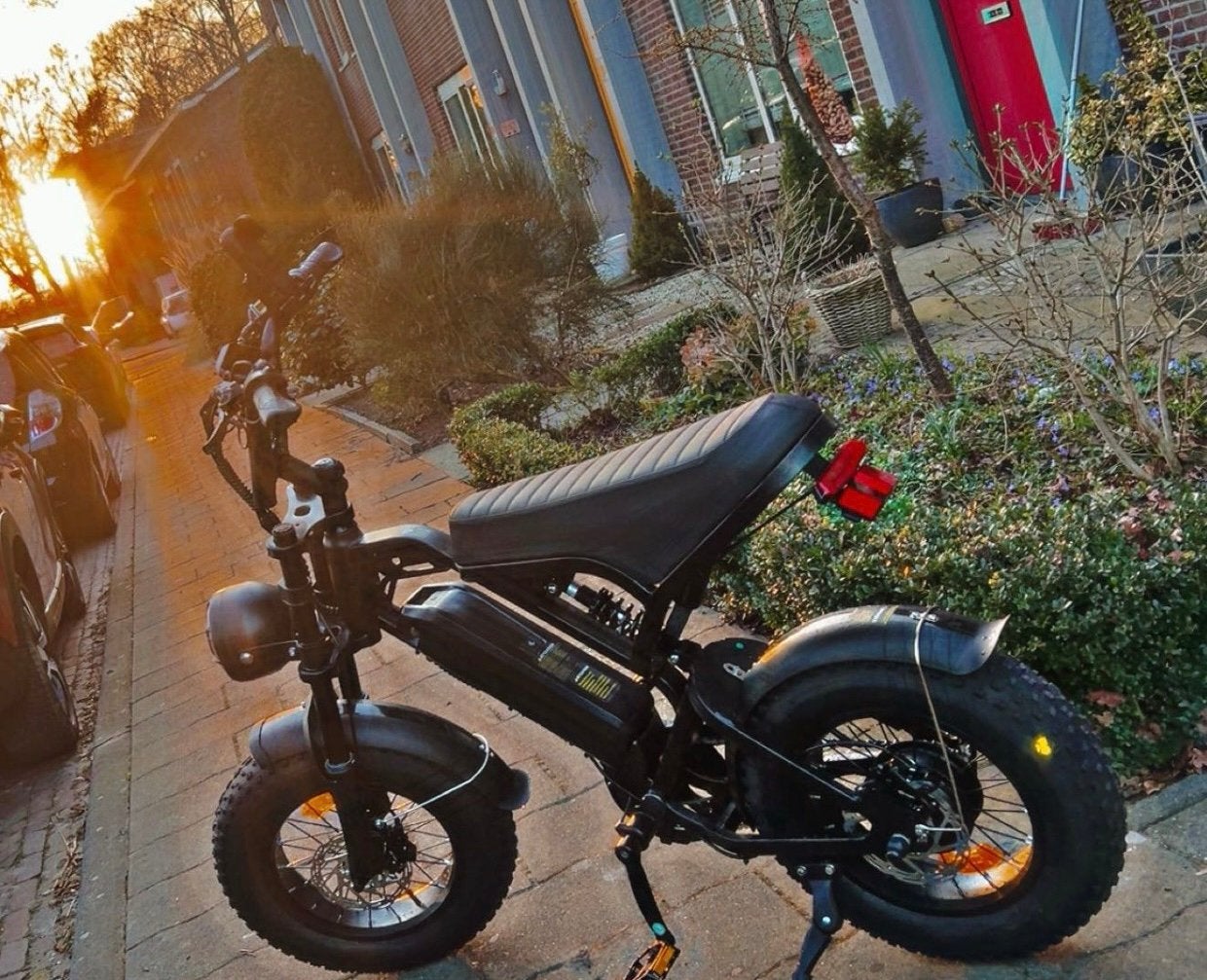 V20 mini 40 km 35 kmh/u, Fietsen en Brommers, Brommers | Derbi, Ophalen of Verzenden, Zo goed als nieuw