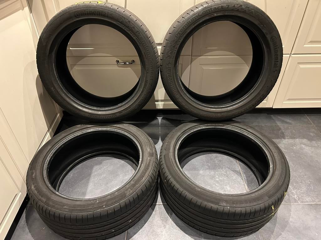 Continental zomerbanden 225 45 17 uit 2023, Auto-onderdelen, Banden en Velgen, Band(en), Zomerbanden, 17 inch, 225 mm, Personenwagen
