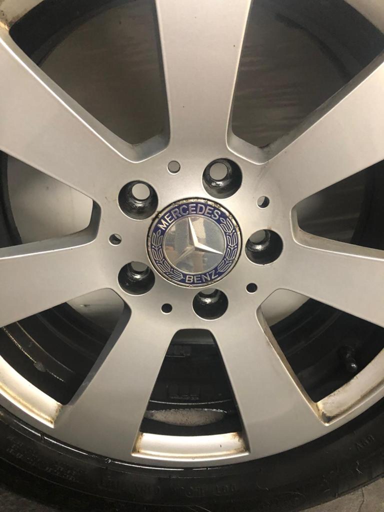 16 inch origineel Mercedes velgen met MICHELIN zomerbanden, Auto diversen, Wieldoppen, Ophalen, Gebruikt