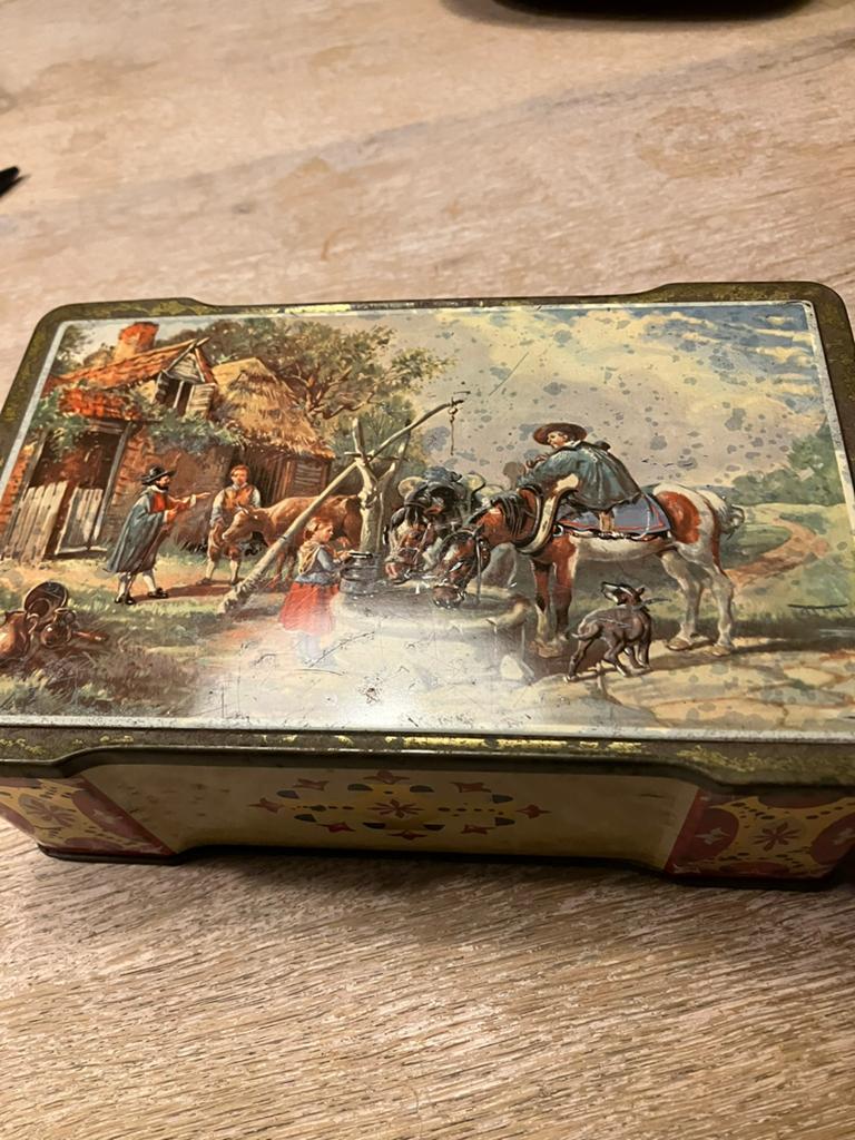 Vintage sigarenblik met boerderijtafereel, Verzamelen, Blikken, Ophalen of Verzenden, Gebruikt, Overige, Overige merken