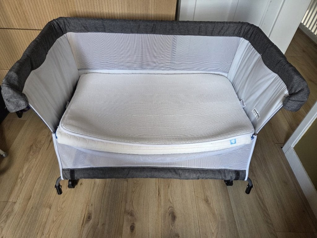 We-too Co sleeper, Kinderen en Baby's, Babywiegjes en Ledikanten, Ophalen, Zo goed als nieuw, Wieg