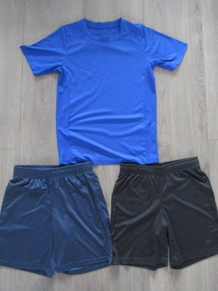 Kledingpakket sportkleding maat 146-152, Ophalen of Verzenden, Zo goed als nieuw, Maat 146