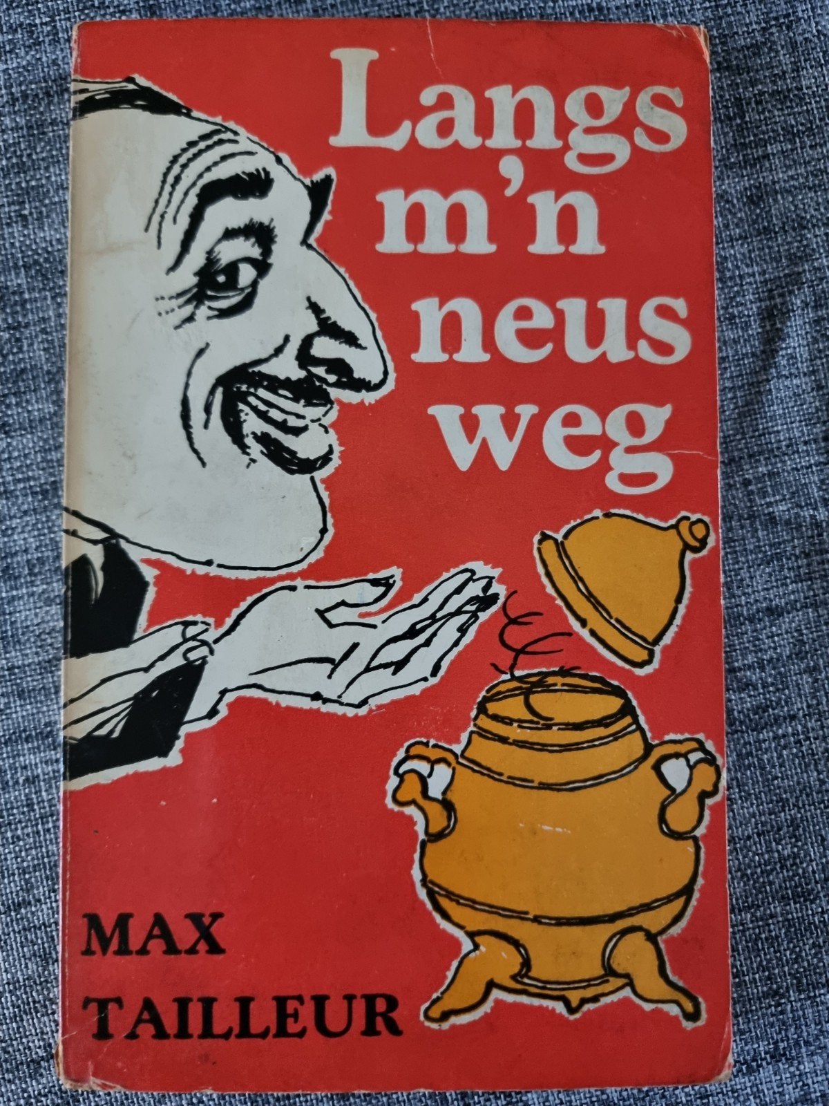 Langs m'n neus weg - Max Tailleur (Vintage Boek), Boeken, Ophalen of Verzenden, Gelezen, Max Tailleur, Nederland