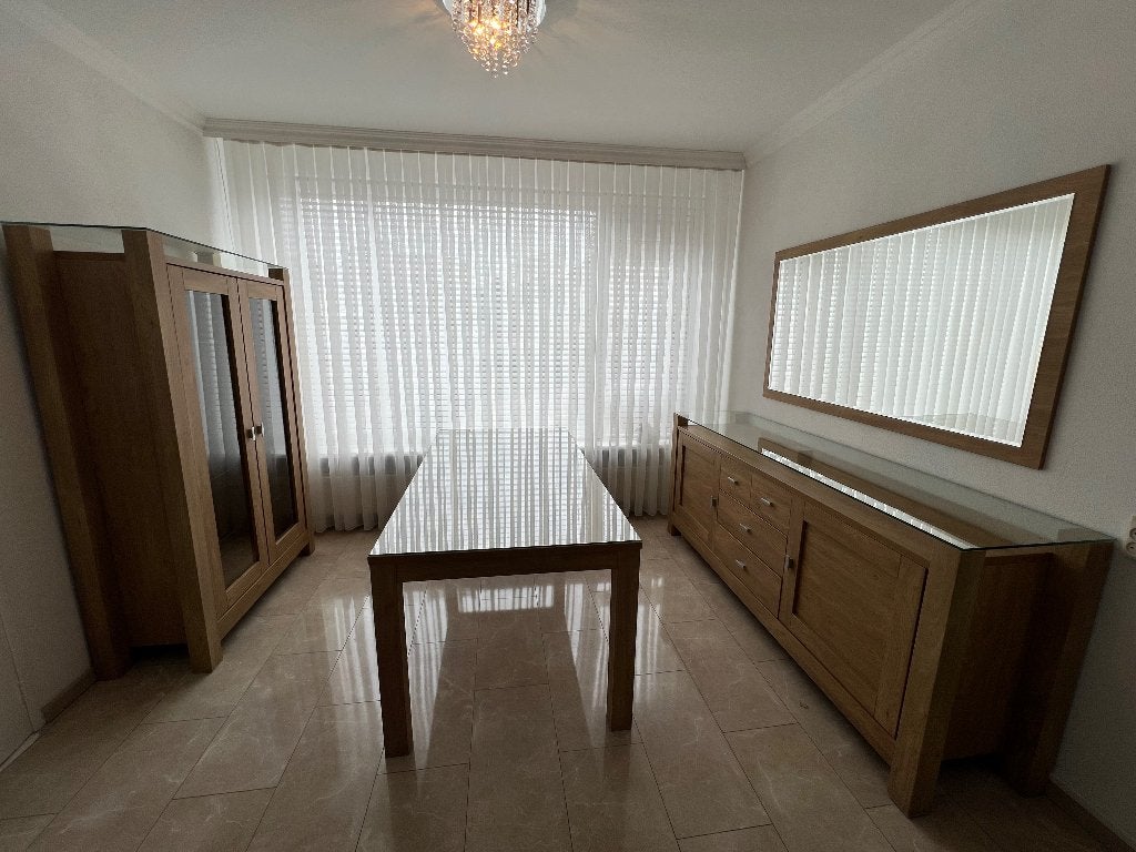 Tafel, Ophalen, 50 tot 100 cm, Zo goed als nieuw, Vijf personen of meer