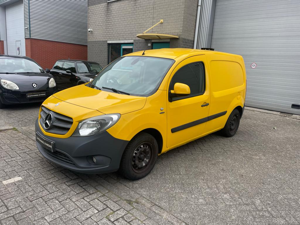 Mercedes-Benz Citan 109 CDI BleuEFFICIENCY | EURO 5KM 198140, Auto's, Bestelauto's, Voorwielaandrijving, Euro 5, Stof, Zwart